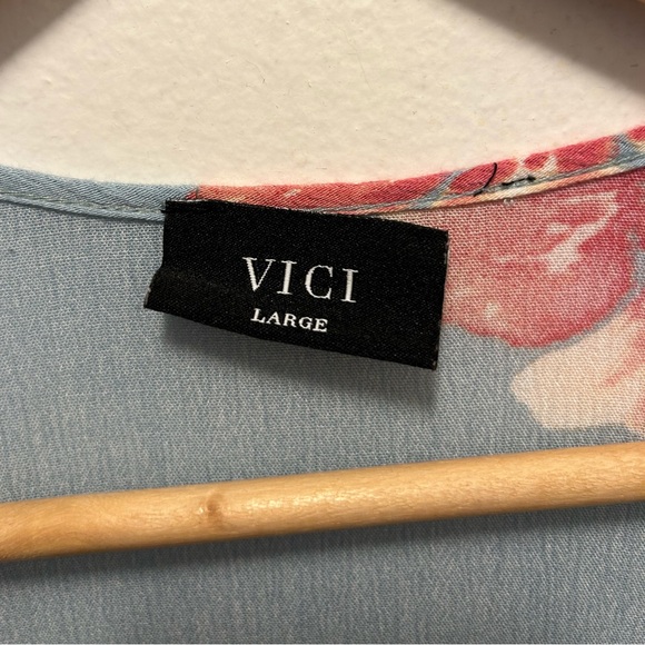 Vici Romper - Picture 4 of 5